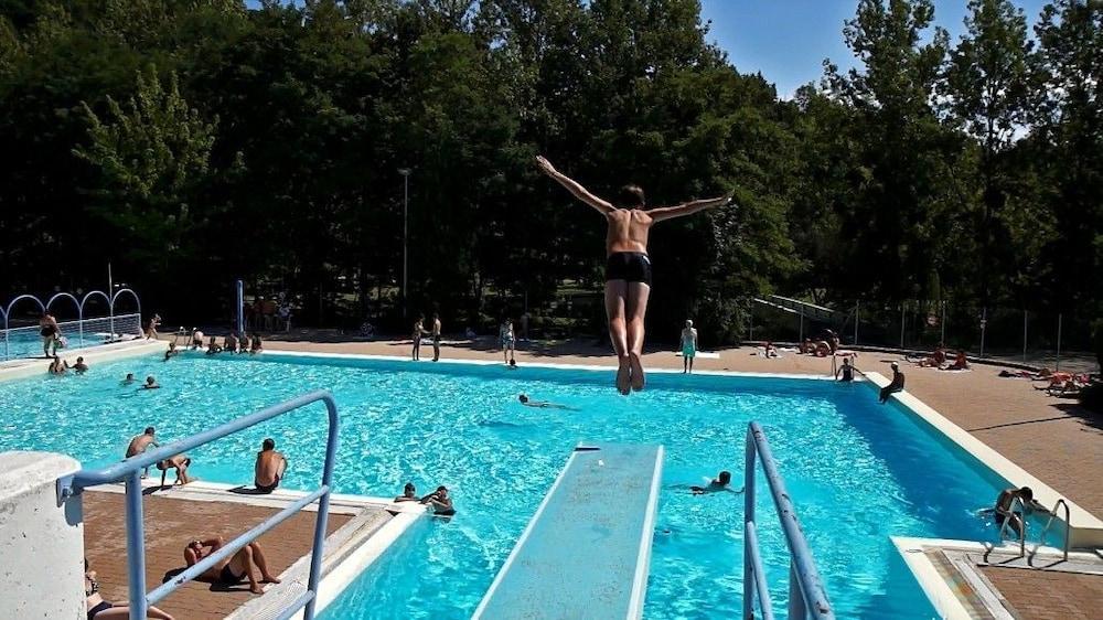 Camping Le Paisserou Najac Kültér fotó