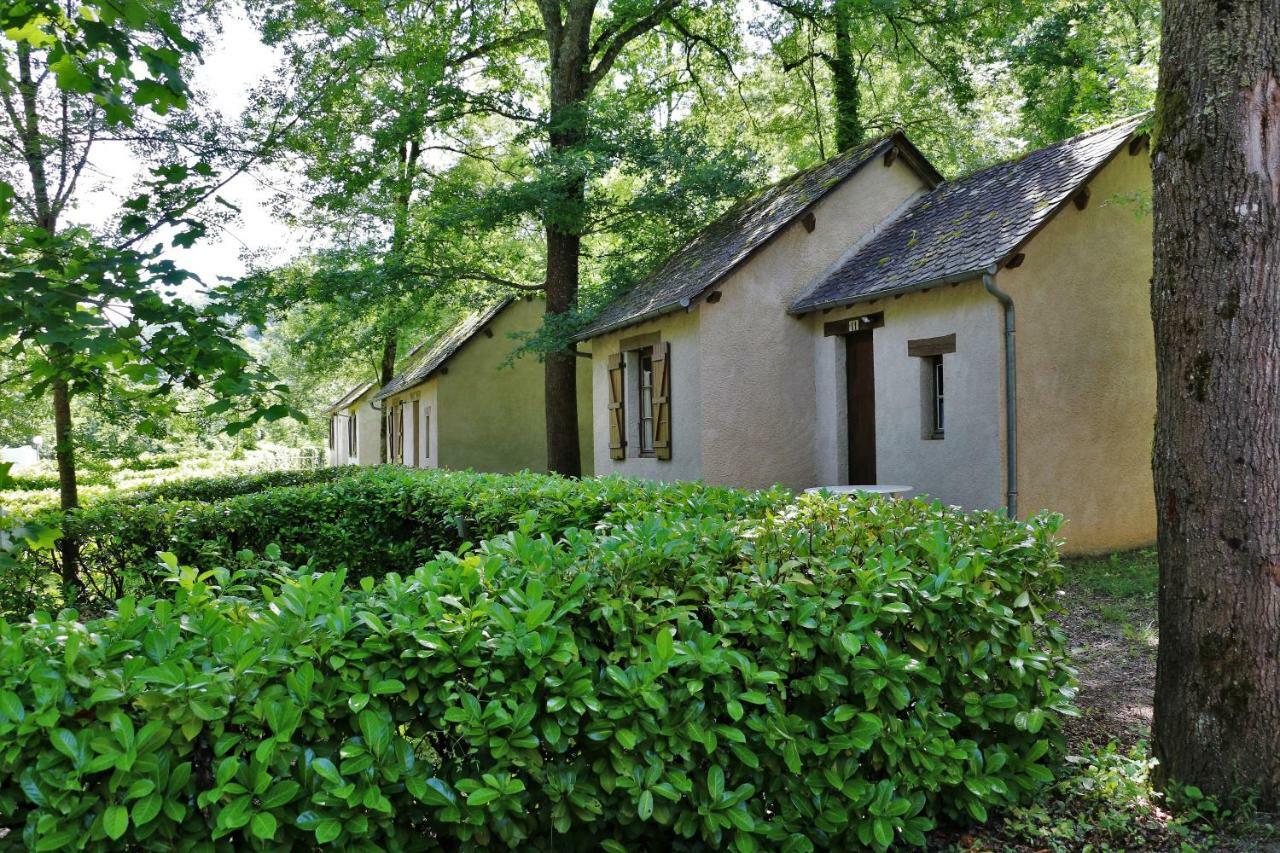 Camping Le Paisserou Najac Kültér fotó