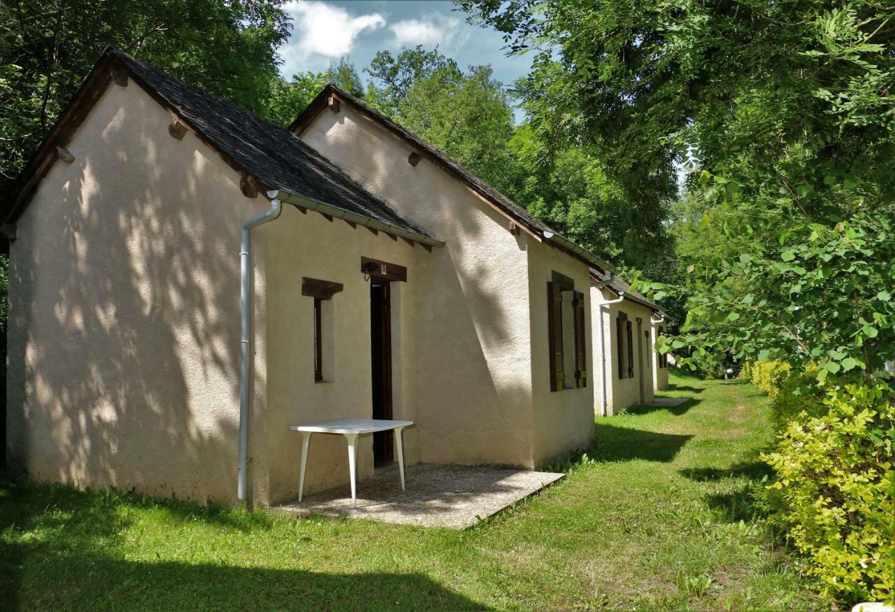 Camping Le Paisserou Najac Kültér fotó